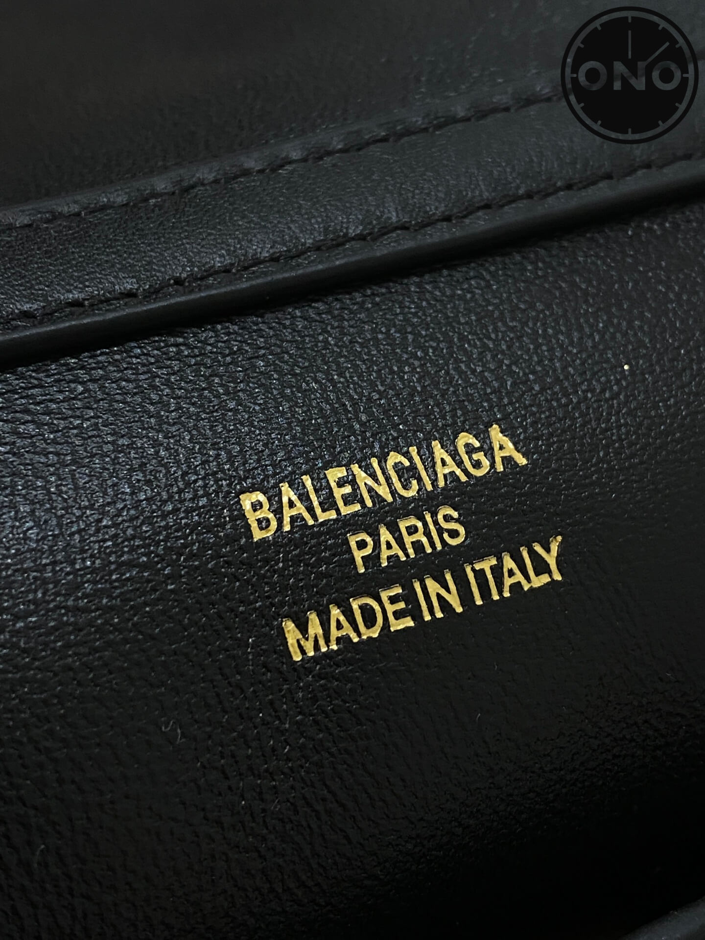 balenciaga_women_32_4.jpg