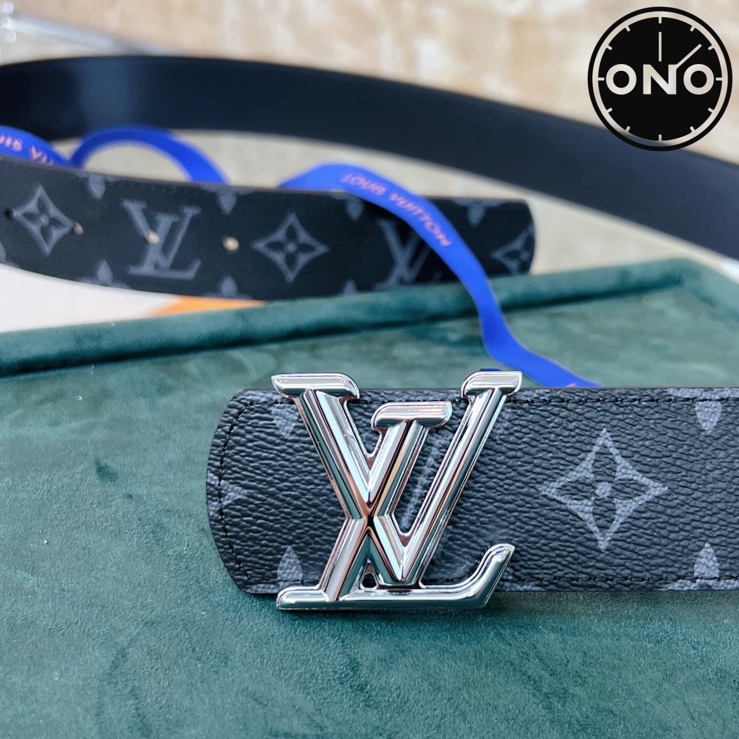 lv_belt_145_3.jpg