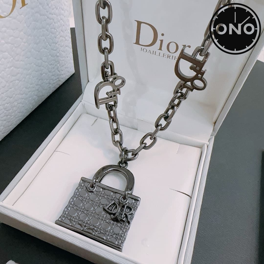 dior-necklace_121_7.jpg