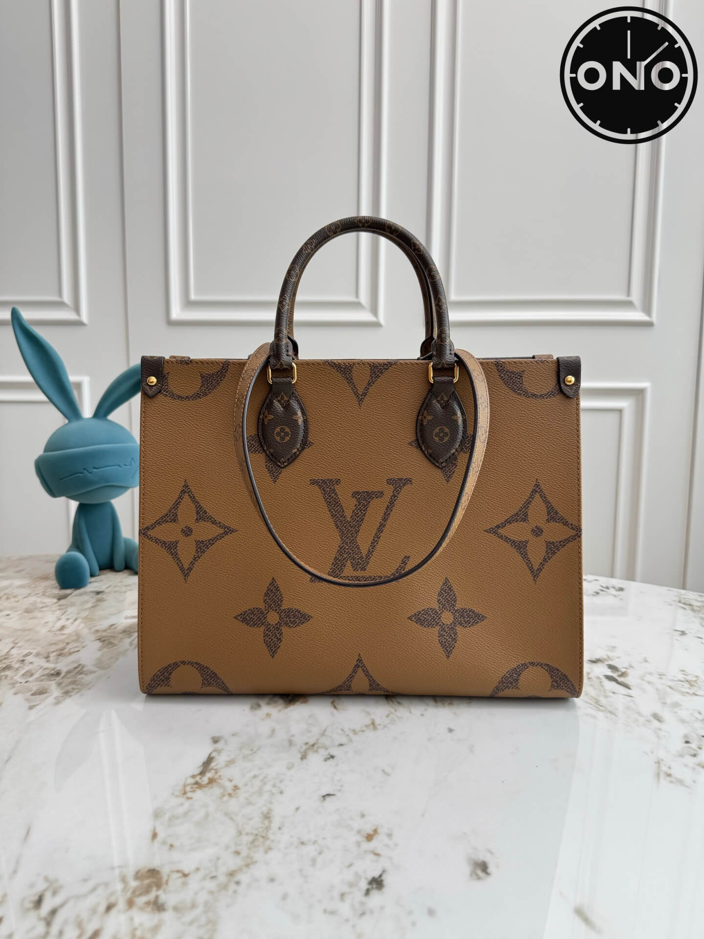 lv_womens_97_1.jpg