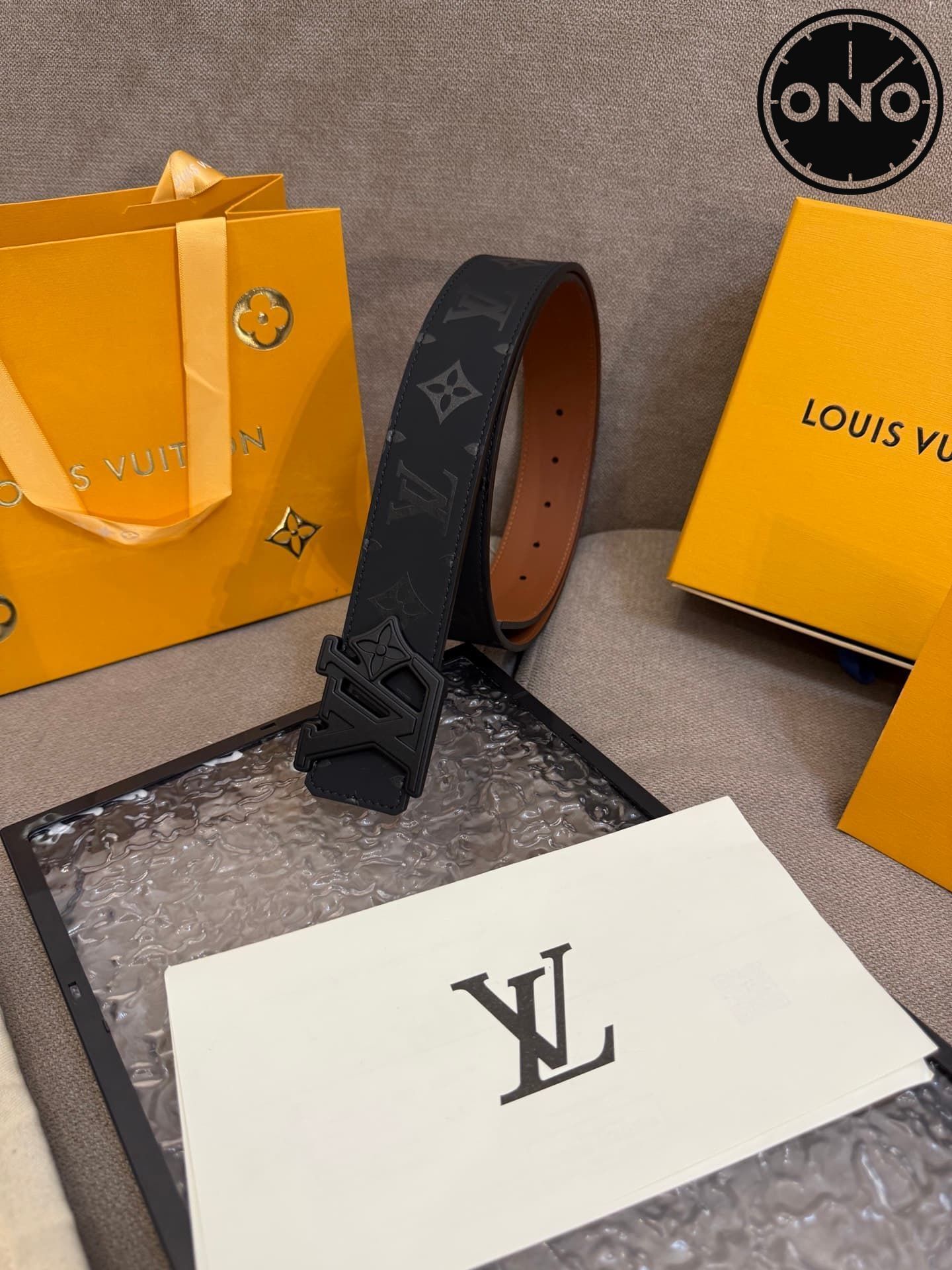 lv_belt_34_2.jpg