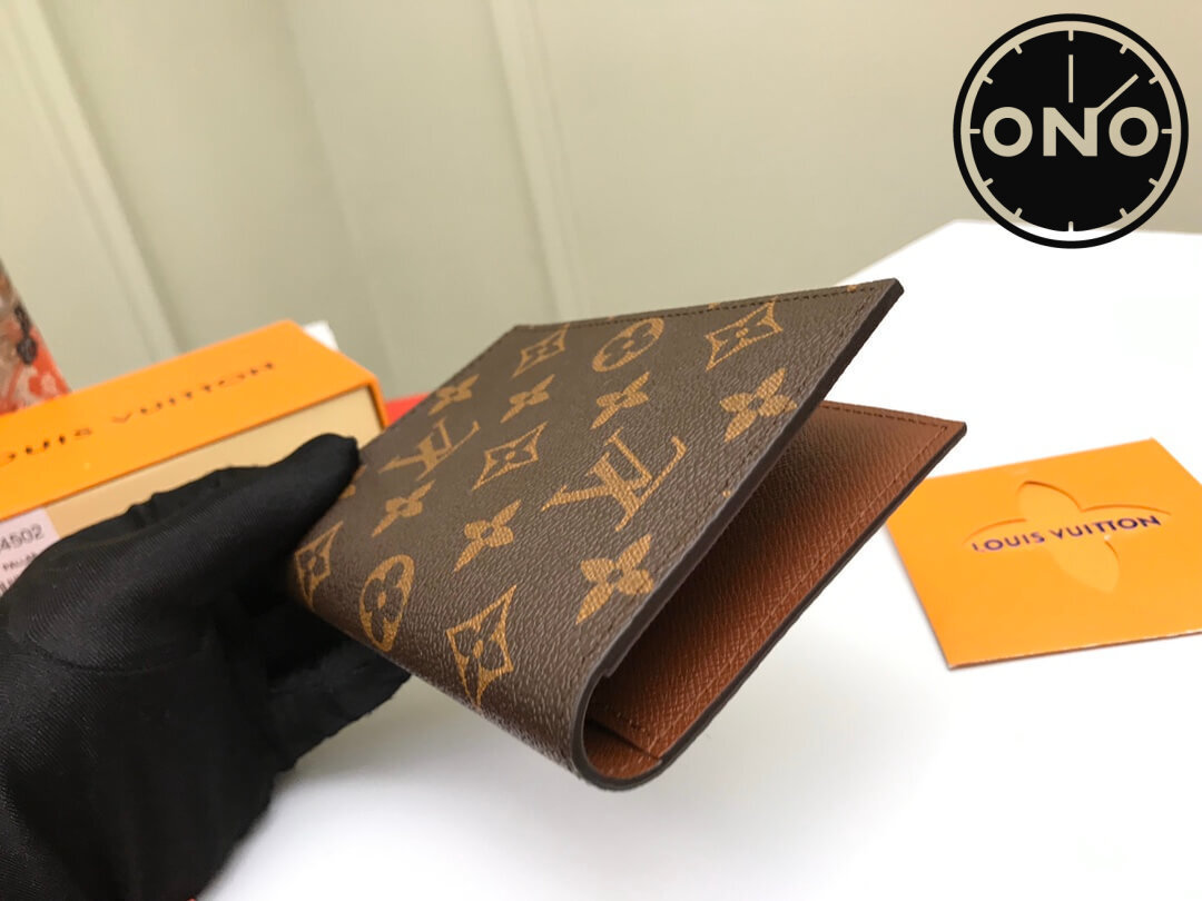 lv_wallet_42_2.jpg