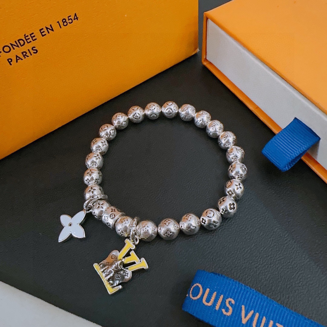 lv-bracelet_42_1.jpg