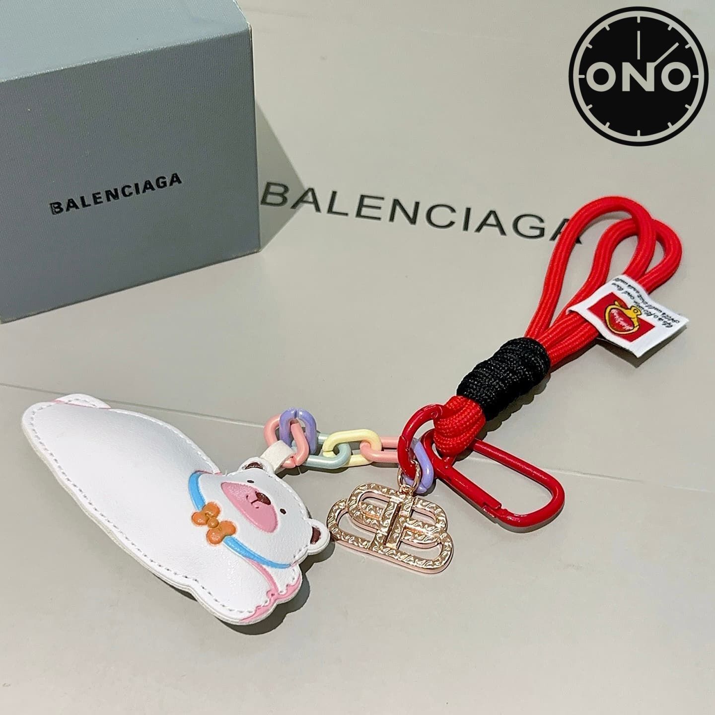 balenciaga-clasp_6_2.jpg
