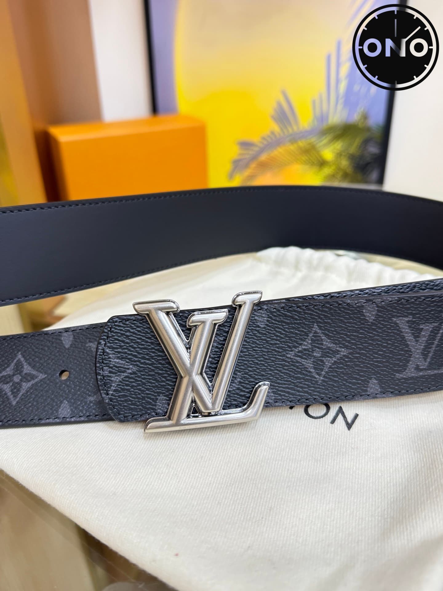 lv_belt_55_1.jpg
