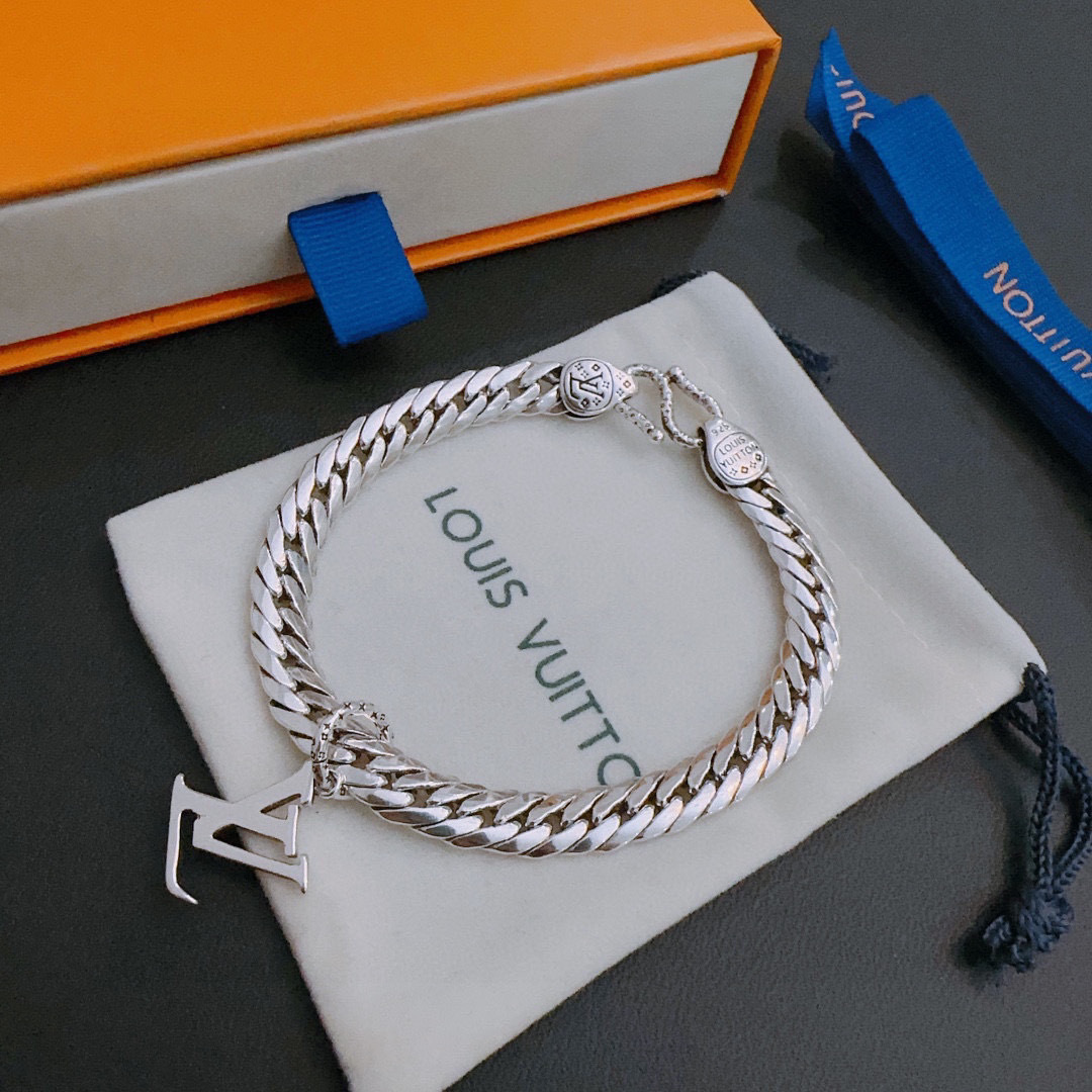 lv-bracelet_28_1.jpg