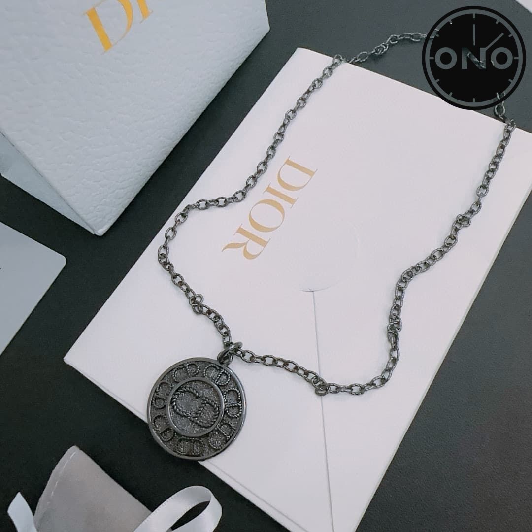 dior-necklace_115_4.jpg