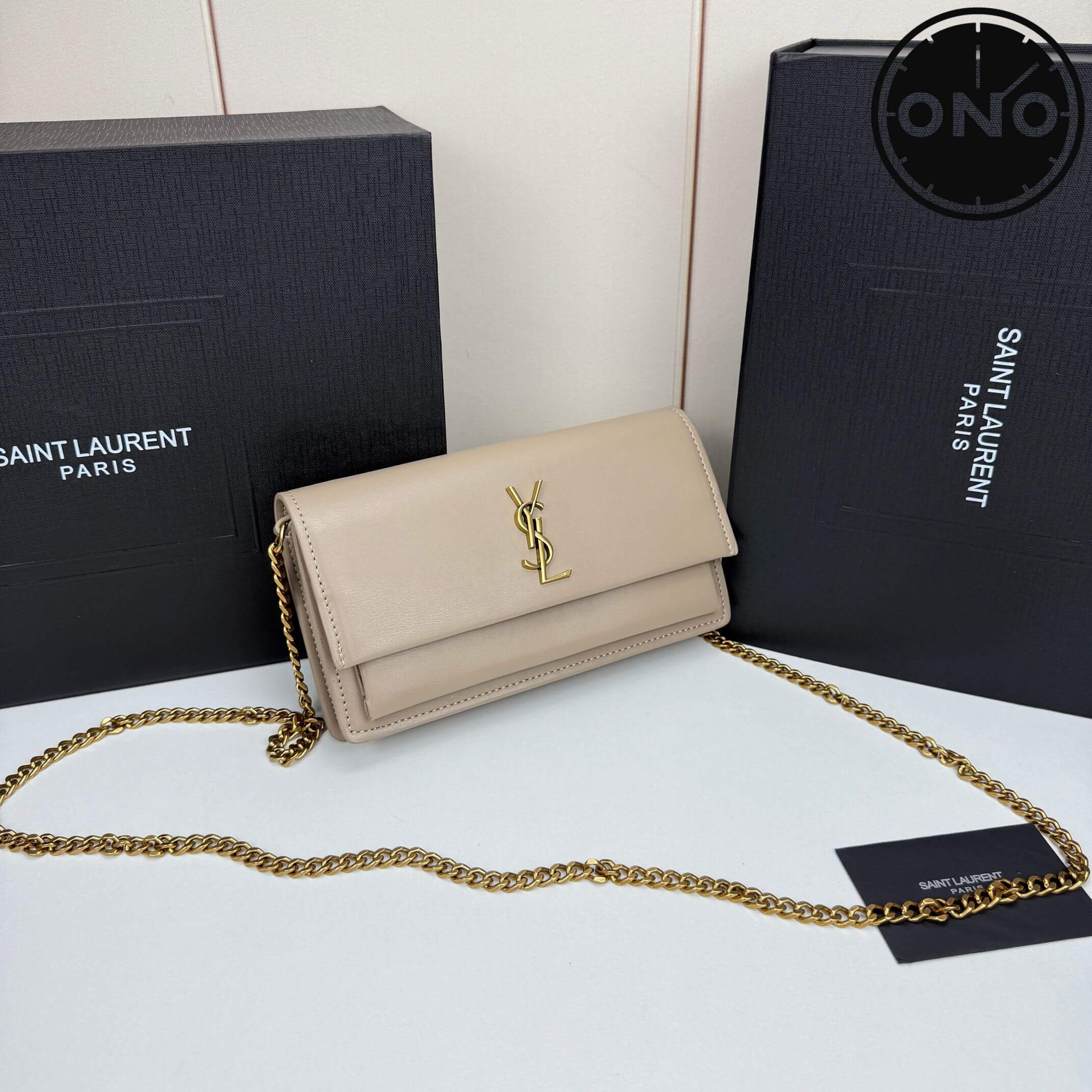 ysl_women_77_1.jpg