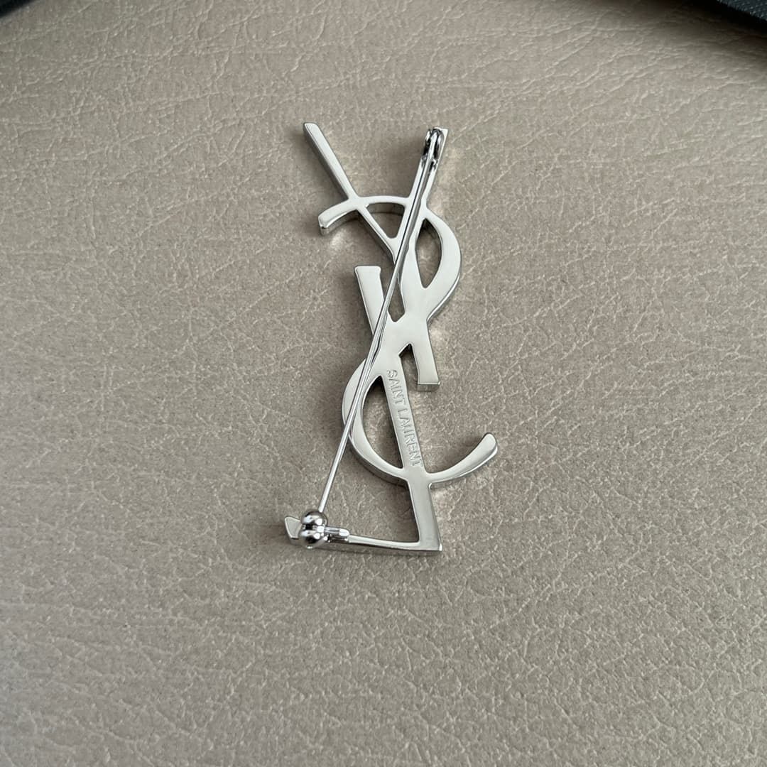 ysl-brooch_17_5.jpg