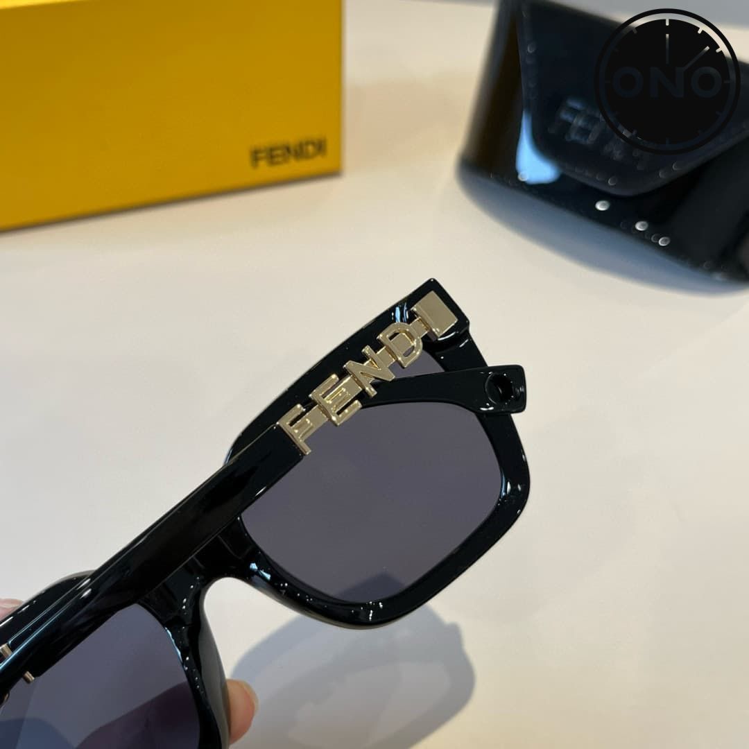fendi-glasses_4_6.jpg