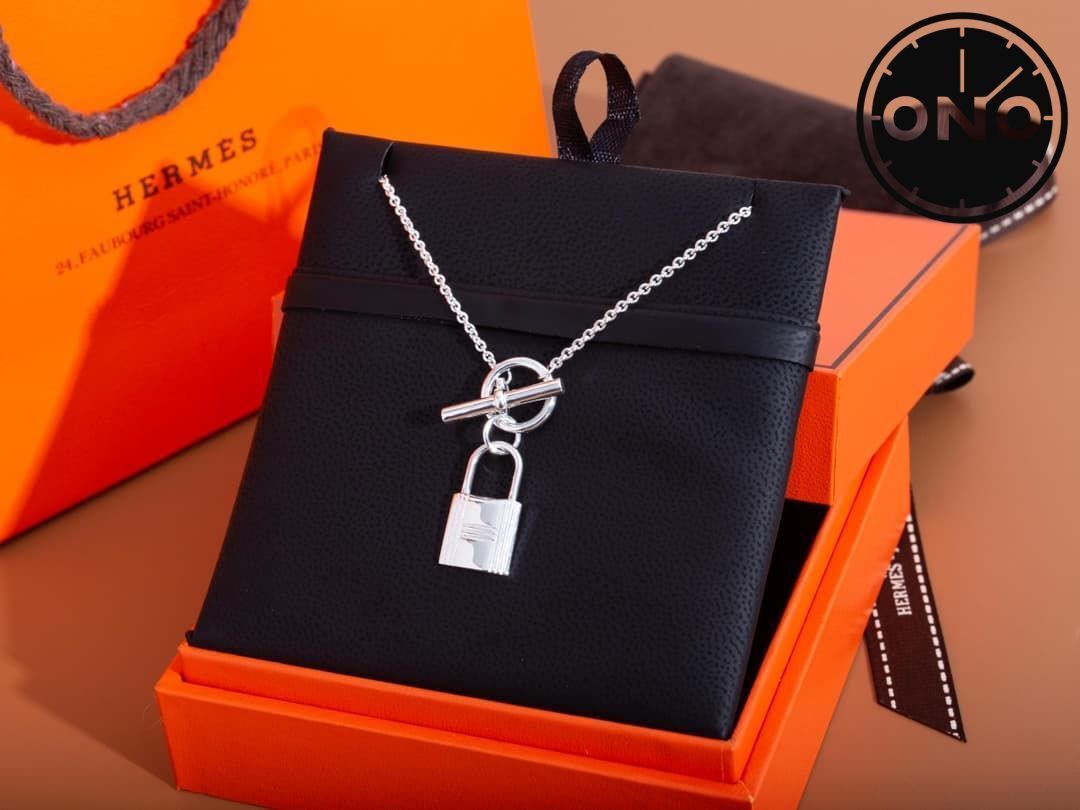 hermes-necklace_59_2.jpg