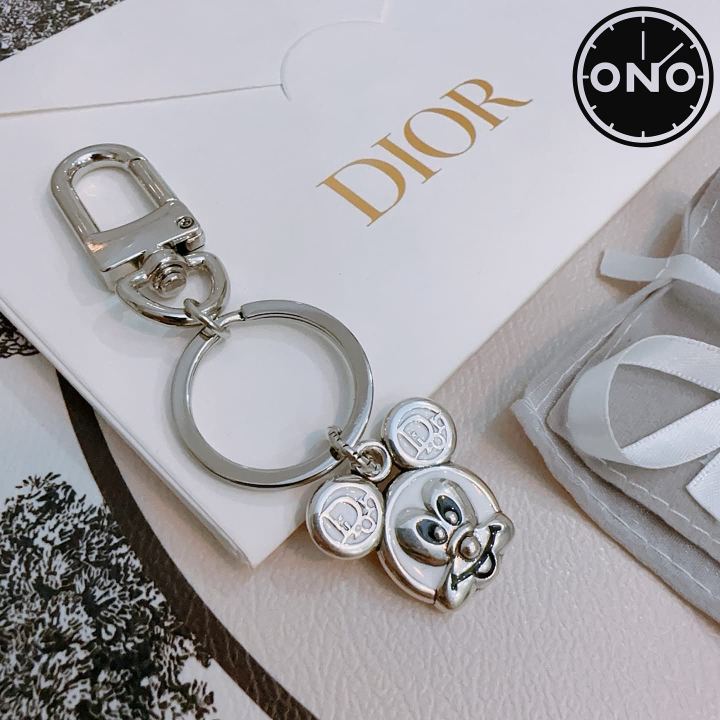 dior-clasp_1_5.jpg