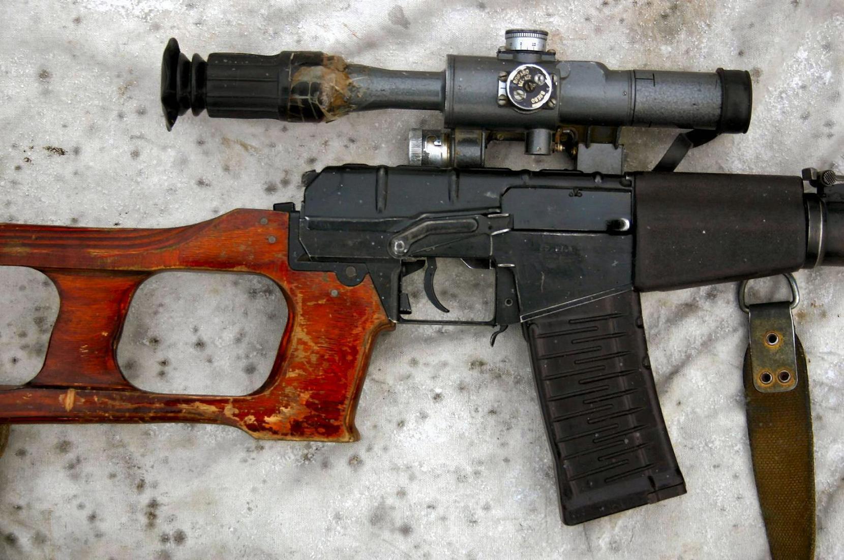 《潜行者》里的神枪--vss消音狙击步枪