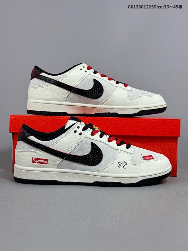 26036-45半 定制球鞋 Supreme x Nike Dunk SB Low Sup x 耐克 SB 低帮 蛇年限定 灰白黑货号DM6868-012