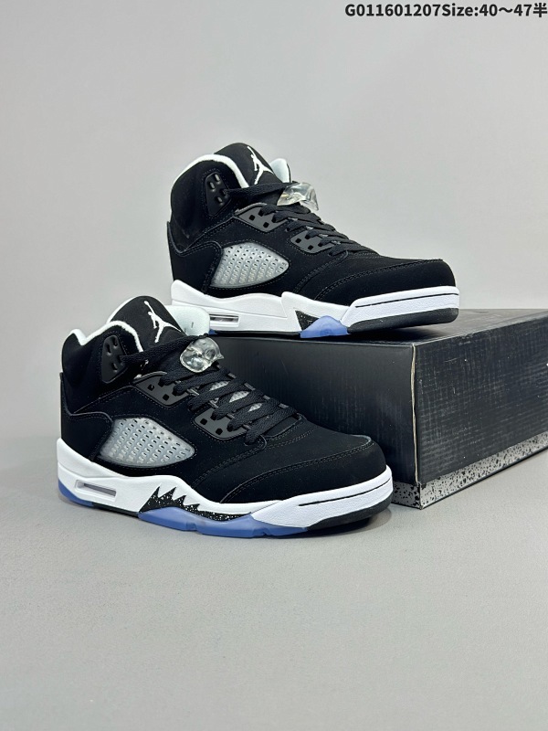 16040-47.5半 Air Jordan 5 Retro "Moonlight" 高帮 黑白奥利奥 AJ5 乔丹5代 aj5 乔5 高邦 黑白 乔丹篮球鞋货号CT4838-011