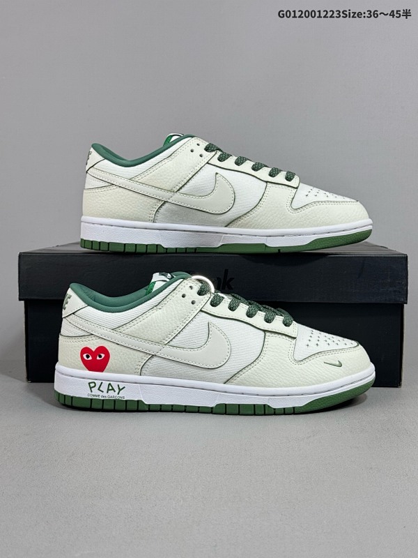 20036-45半 定制球鞋 CDG Play x Nike Dunk SB Low 川久保玲 x 耐克 SB 低帮 联名米白绿帆布货号KK1888-010