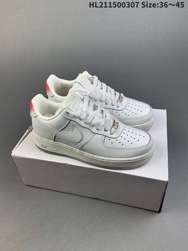 150 耐克Nike Air Force 1 Prm Got'em 空军一号白粉寿桃鞋面配有白色皮革货号DC3287-111HL211500307 Size:3645