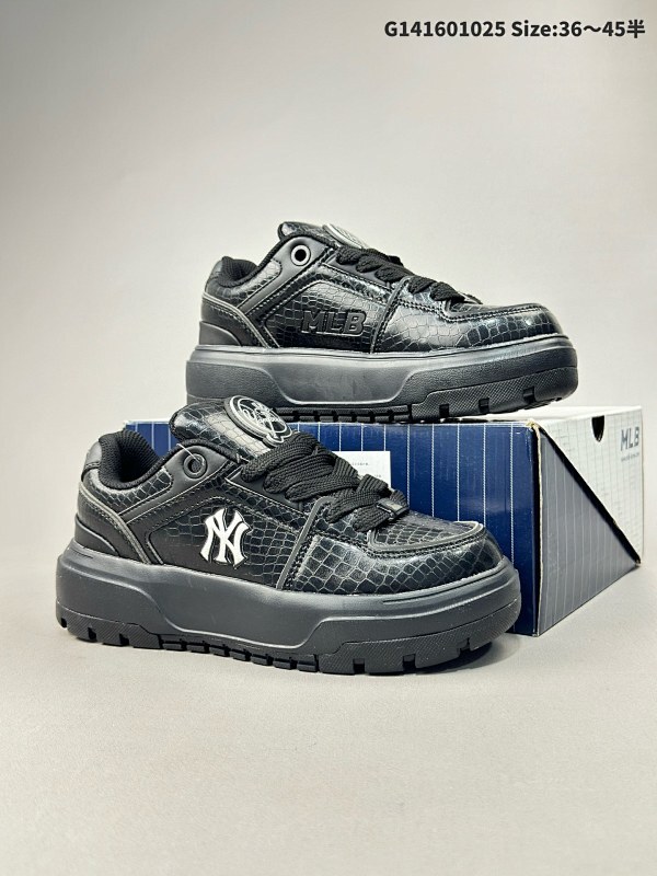 MLB Chunky Liner 2024新款复古低帮 拼接撞色 潮流百搭学长鞋 防滑平衡增高 低帮 板鞋 款号:3ASXCWL4N