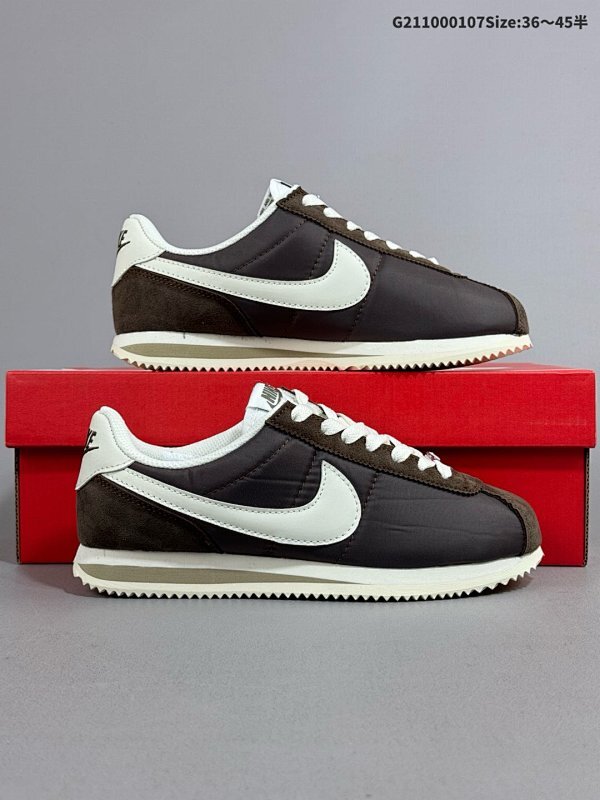 10036-45半 Nike Classic Cortez 耐克经典轻便舒适男子阿甘鞋休闲跑步鞋运动鞋货号:DZ2795-200