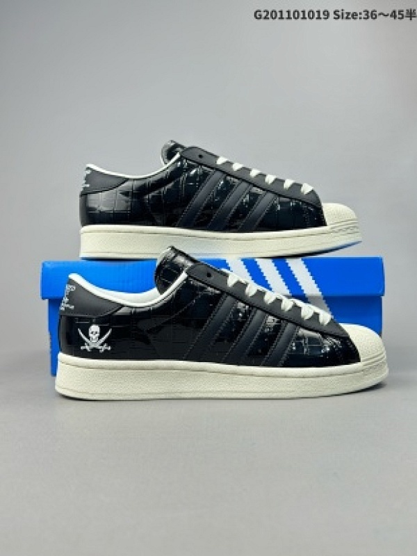 阿迪达斯Adidas三叶草 Originals SSTR N 2024 贝壳头系列低帮经典百搭休闲运动板鞋 货号:B34070