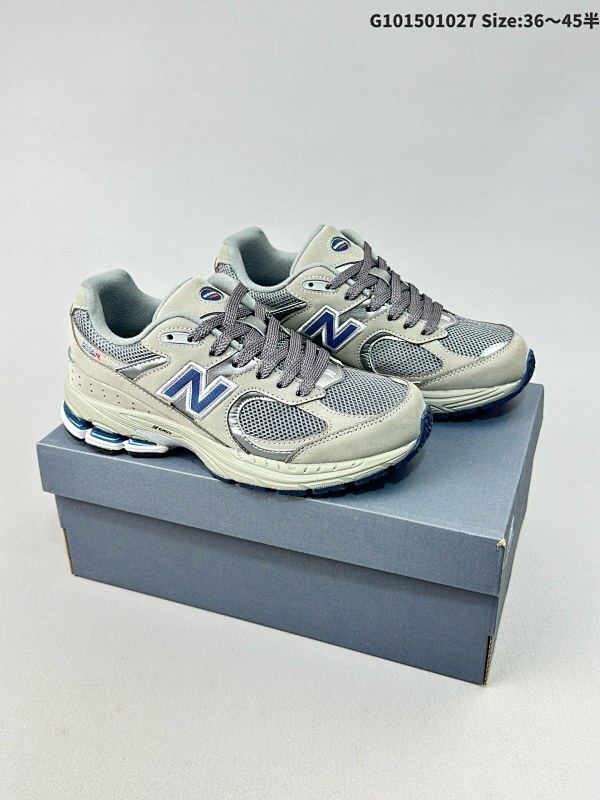 New Balance 2002R 复古单品 新百伦经典配色 沿袭了面世之初的经典科技货号WL2002RA