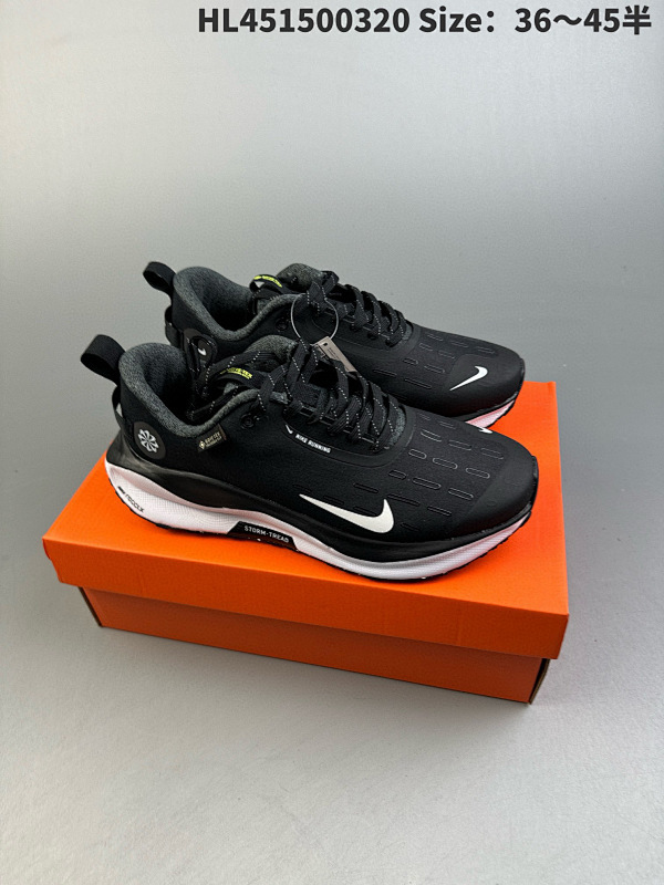 150  Nike REACTX INFINITY RUN 4 马拉松 轻量鞋面搭配位于足弓处的全新板带设计货号FB2197-100 HL451500320