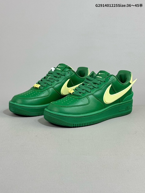 14036-45半集合 AMBUSH x NK Air Force 1 Low 联名款 AMBUSH 已经确立了自己在日本街头服饰生态系统中的主要地位货号DV3464-001