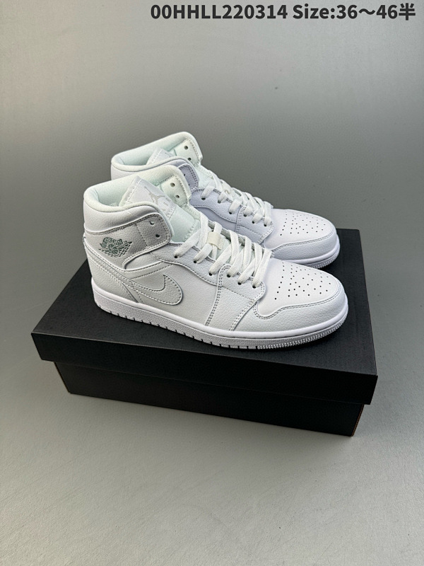 200头层带半码 Air Jordan 1 Mid 中帮 白浅灰 AJ1 乔丹1代 00HHLL220314 Size:3646半男货号554724-109 女货号554725-109