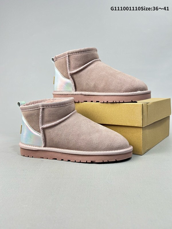 10036-41 UGG Classic Ultra Mini 周冬雨 王一博同款 薄底短款雪地靴 小红书爆款官方货号W/1116109 W DAKOTA