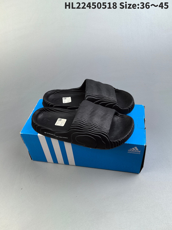 45 阿迪 ADILETTE BOOST 夏季时尚舒适 高品质 一字拖鞋沙滩鞋 货号:  280647 HL22450518 Size:3645