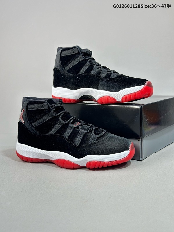26036-47.5半 真碳版本 Air Jordan 11 Retro WMNS "Bred Velvet" 高帮 天鹅绒黑红 AJ11 乔丹11代货号DB5457-061