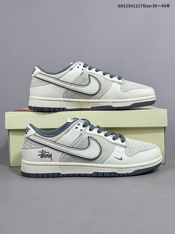25036-45半 定制球鞋 Stussy x Nike Dunk SB Low 斯图西 x 耐克 SB 低帮 联名米白灰 鞋身以灰色麂皮打造货号BB7518-007