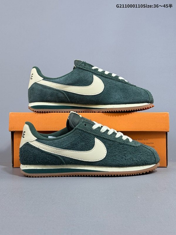 10036-45半 Nike Classic Cortez 耐克经典轻便舒适男子阿甘鞋休闲跑步鞋运动鞋货号:FJ2530-301