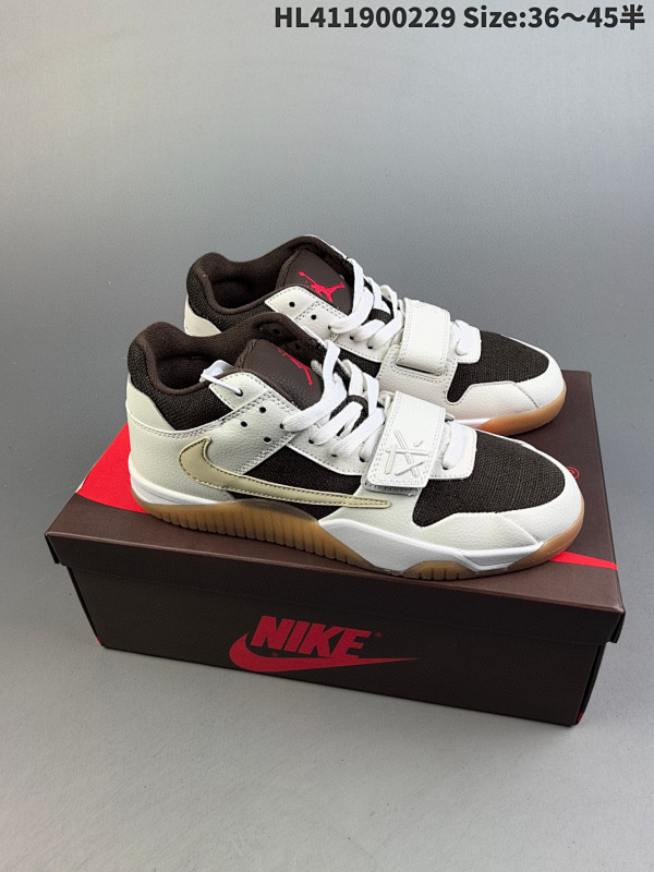 190 公司级NIKE DUNK SB LOW 定制配色 Dunk SB顾名思义具有经典的Dunk血缘HL411900229 Size:3645半