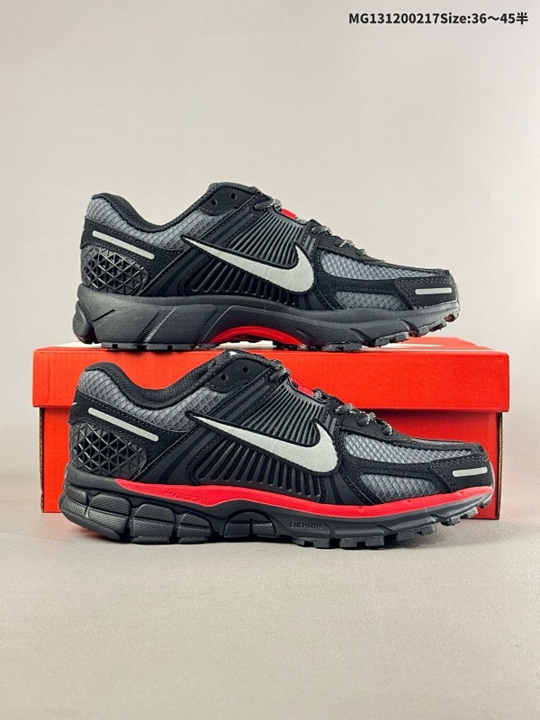 12036-45半 NIKE ZOOM Vomero 5 SP 复古风潮 网面透气运动鞋货号: HV2527 002 ID:MG131200217