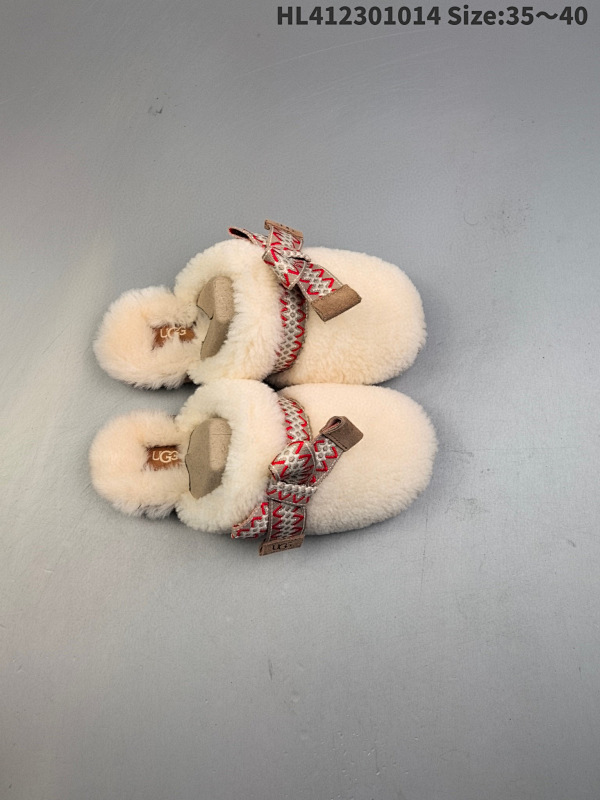 230 UGG 棉拖 雪地靴 俏皮可爱的百变造型 美国轻奢品牌UGG 平底系列冬季羊毛编码HL412301014 Size:3540