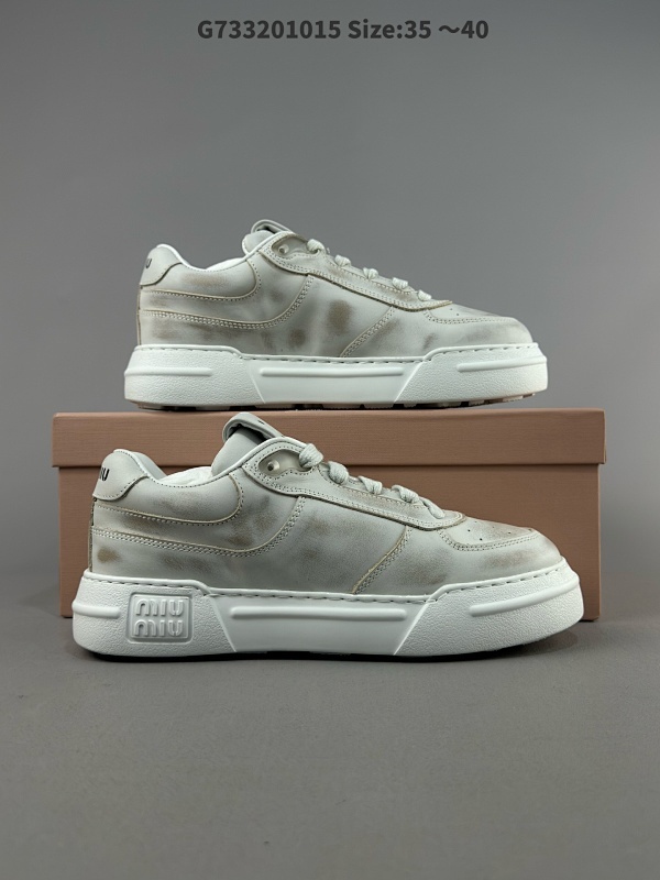 公司级意大利奢侈品牌/缪缪MiuMiu广东原产制#全套配件防尘袋及说明书#采用做旧牛皮鞋面材质#内搭配软质猪皮内里#外置防滑耐磨橡胶大底