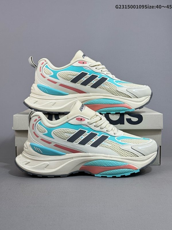 15040-45 Adidas/阿迪达斯 男女鞋真标半码制升级原楦开发版型采用纤维革组合透气网眼布鞋面材质IH5838
