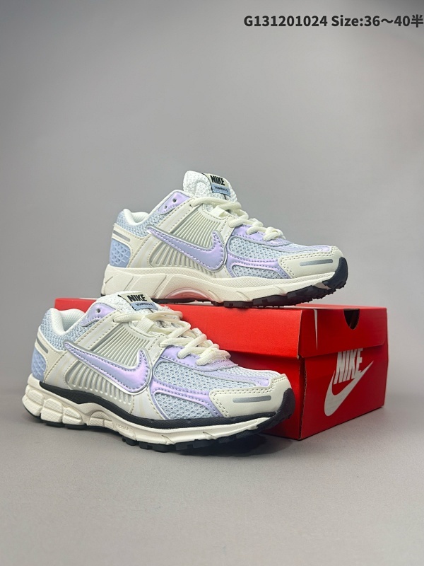 Nike 耐克夏季 ZOOM VOMERO 5 运动鞋休闲训练跑步鞋货号FJ4588-025