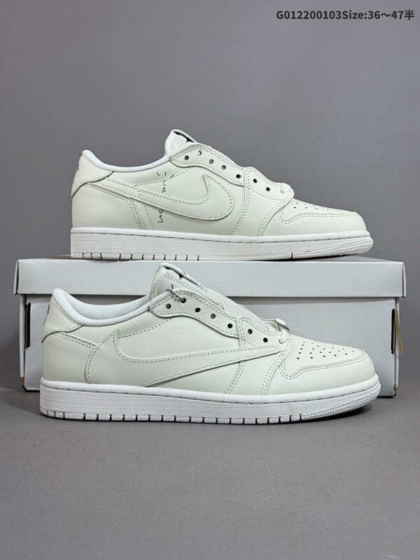 22036-47.5半 Travis Scott x Air Jordan 1 Low 低帮 全白倒勾联名 AJ1 乔丹1代 aj1 乔1 低邦 纯白倒勾联名货号TD1228-111