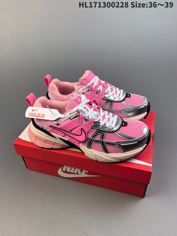 130 Nike V2K Run 复古单品 纯原级别 复古老爹鞋跑步鞋 鞋款被命名为货号FD0736-100HL171300228
