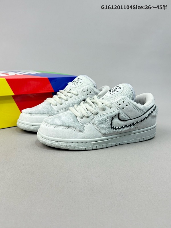 12036-45半 Grateful Dead x Nike SB Dunk Low Green Bear跳舞小熊货号CJ5378-600