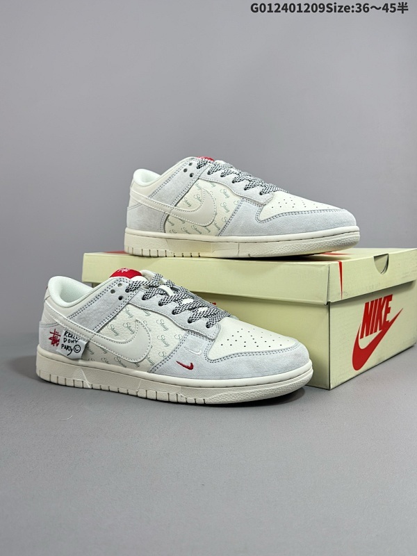 24036-45半 定制球鞋 Stussy x Nike Dunk SB Low 斯图西 x 耐克 SB 低帮 灰白红 鞋身以米白色皮革作为主货号YX5066-218