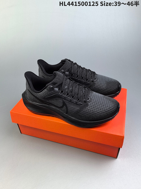 150 耐克 Nike Pegasus (25周年纪念版)跑鞋之王 登月25代男运动鞋货号DJ7883 编码HL441500125 Size:3946半