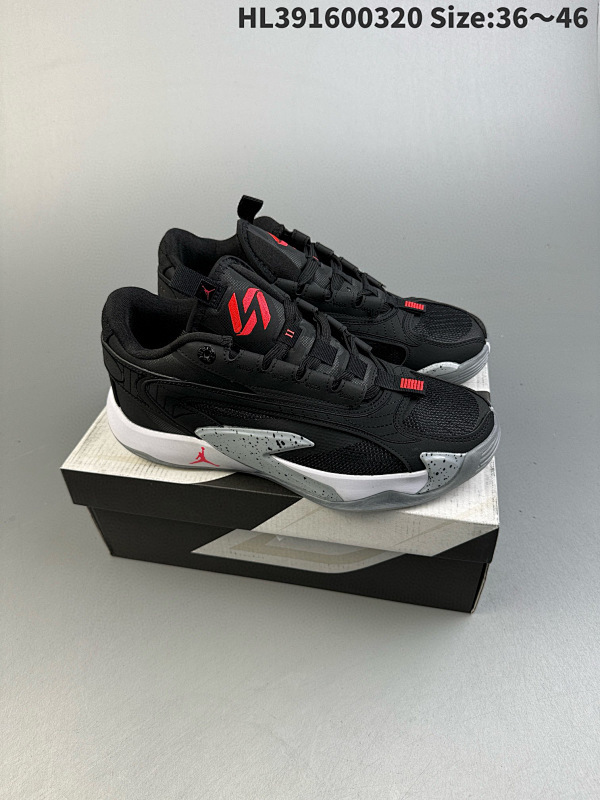 160 Jordan Luka 2 PF这也是继 Zion Williamson 后 Jordan Brand 再度货号DX8733  HL391600320 Size:3646