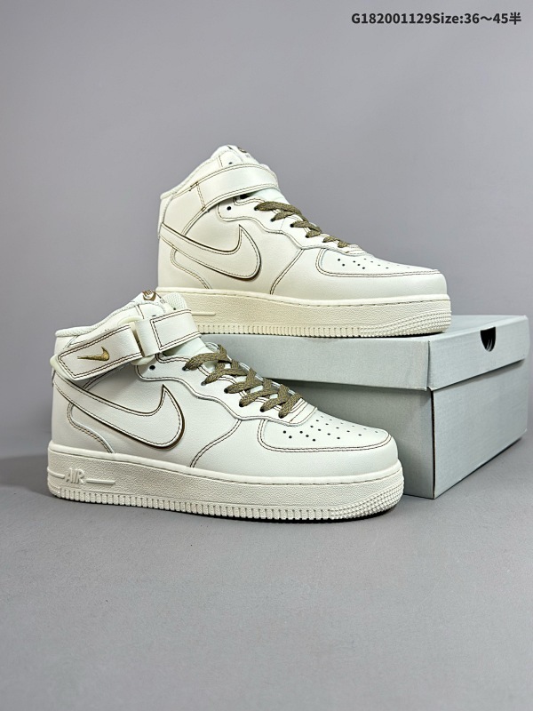 200 耐克Nike Air Force 1 Low  空军一号高帮百搭休闲运动板鞋柔软弹性十足的缓震性能和出色的中底设计横跨复古与现代的外型结合货号:BY6899-692