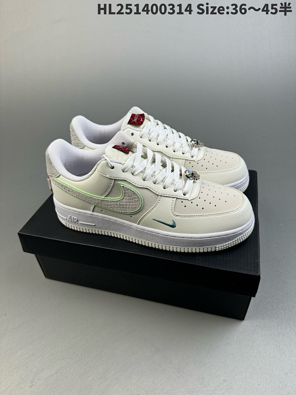 140 Nike Air Force 1 Low 07 原楦头原纸板 打造纯正低帮空军版型编码  HL251400314 Size:3645半货号FZ5052-131