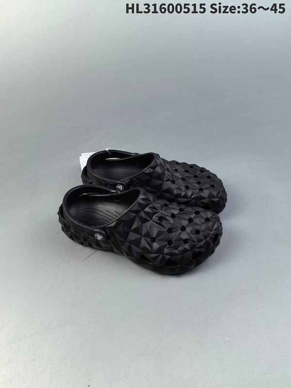 60 美国 休闲鞋履 品牌卡骆驰 凉鞋拖 联乘新晋国际知名鞋类设计师Salehe   编码HL31600515 Size:3645