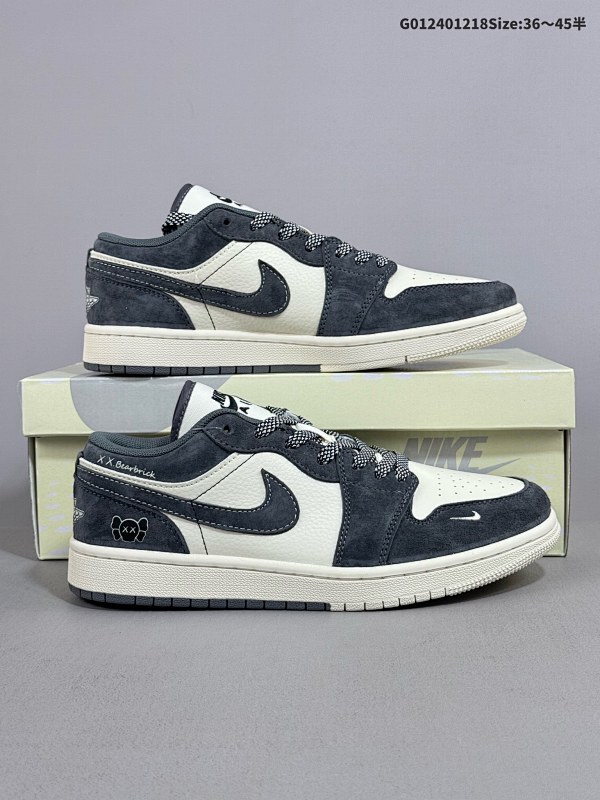 24036-45半 定制球鞋 Bearbrick x Air Jordan 1 Low 积木熊 x AJ1 低帮 联名灰白色 AJ1货号SJ9950-047