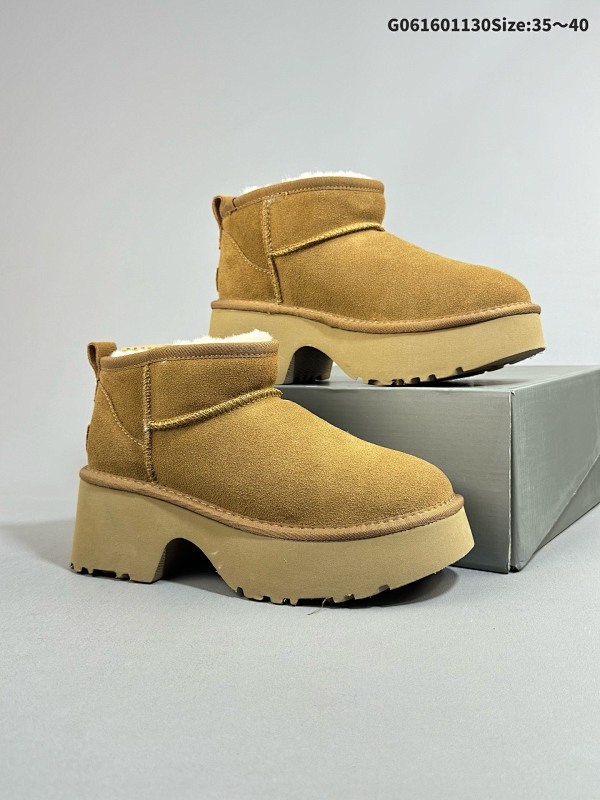 15035-40 UGG/雪地靴 女鞋广东原产采用TPU模压鞋面内嵌人造卷曲羊毛鞋面具有防水功能
